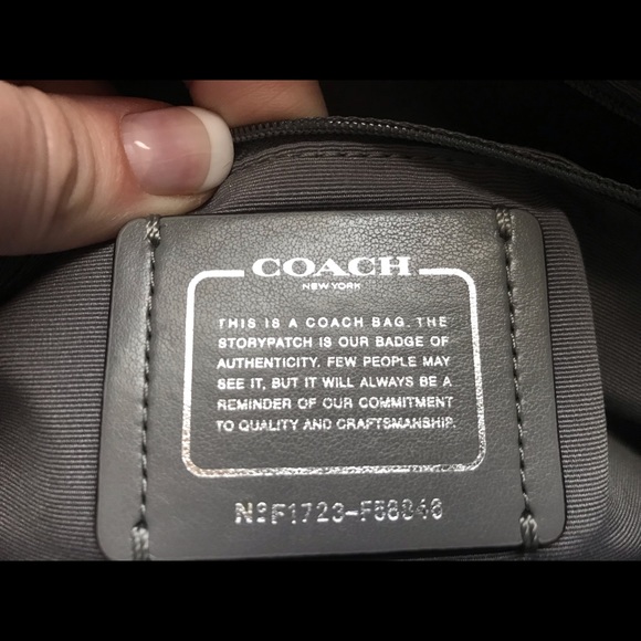 Coach City Tote - Picture 3 of 4